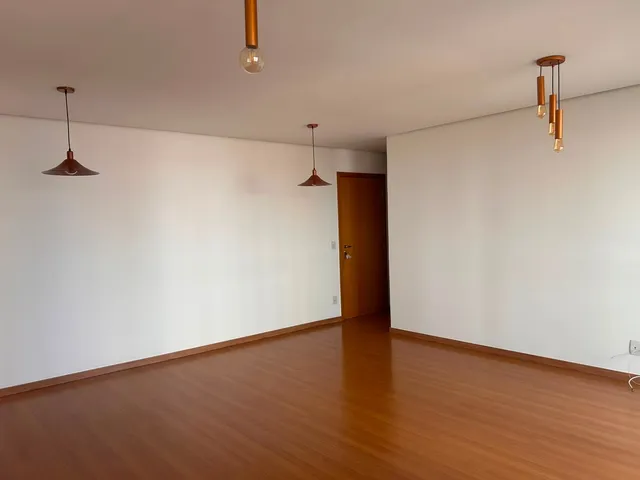 Apartamento com 105m² 2 quartos e 2 banheiros, para alugar, no bairro Gleba Palhano em Londrina