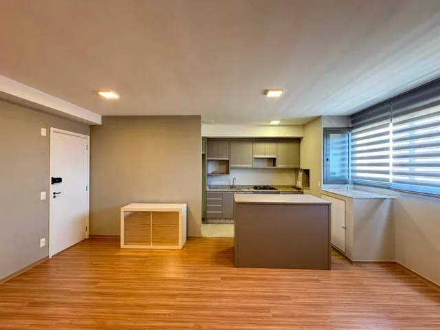 Apartamento 2 quartos e 2 banheiros, à venda, no bairro Vivendas do Arvoredo em Londrina
