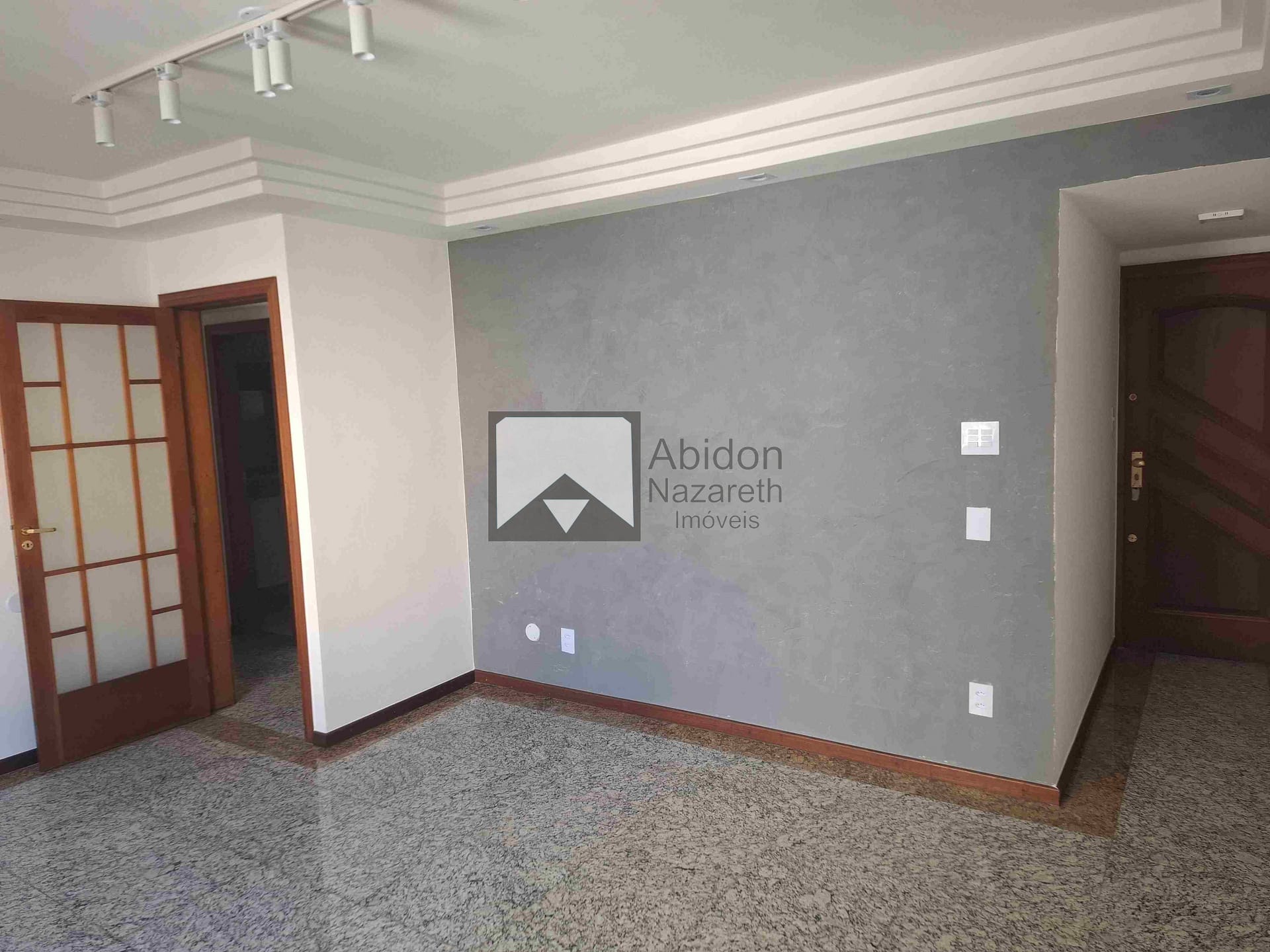 Apartamento à venda com 3 quartos, 110m² - Foto 9