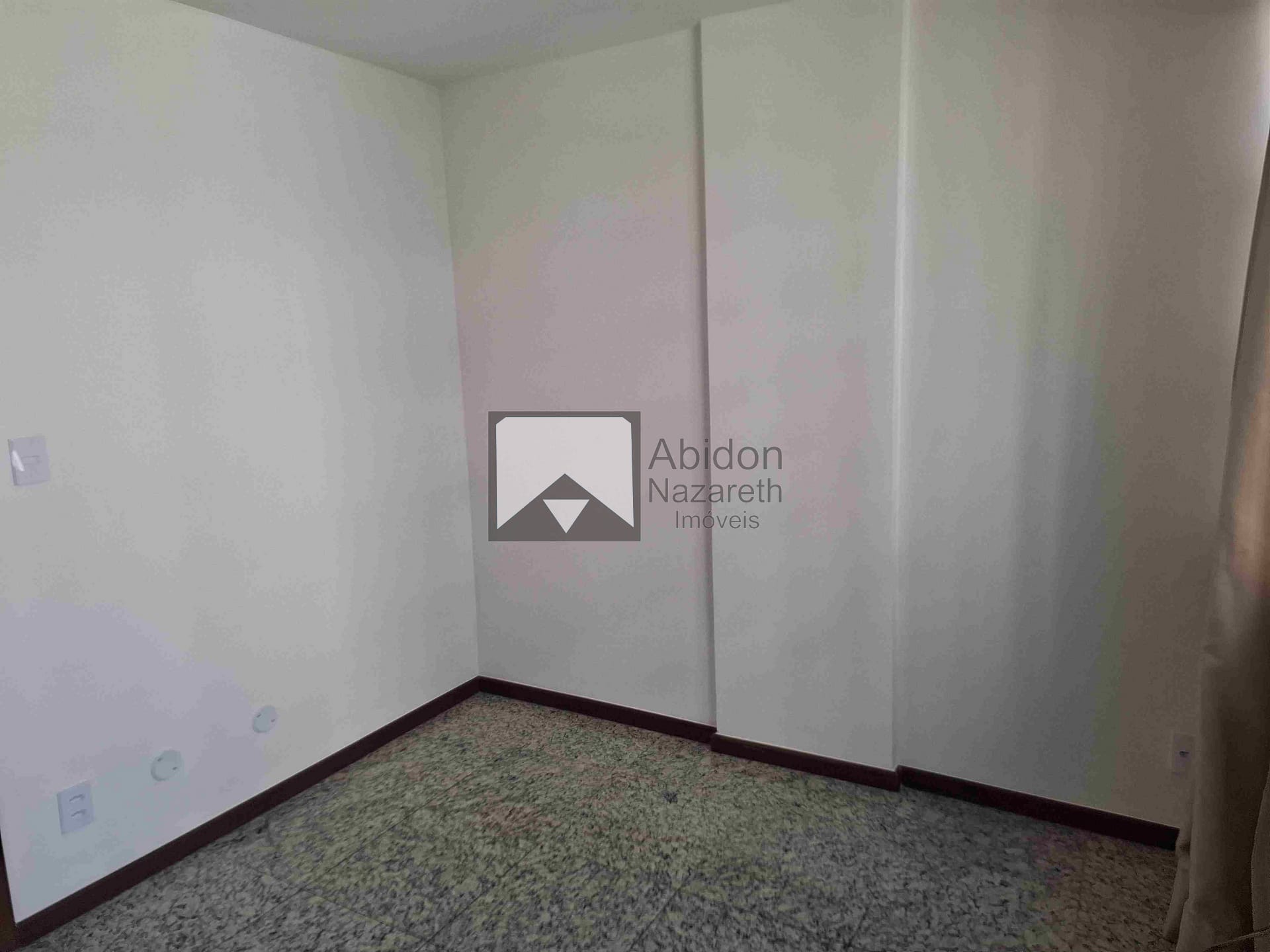 Apartamento à venda com 3 quartos, 110m² - Foto 17