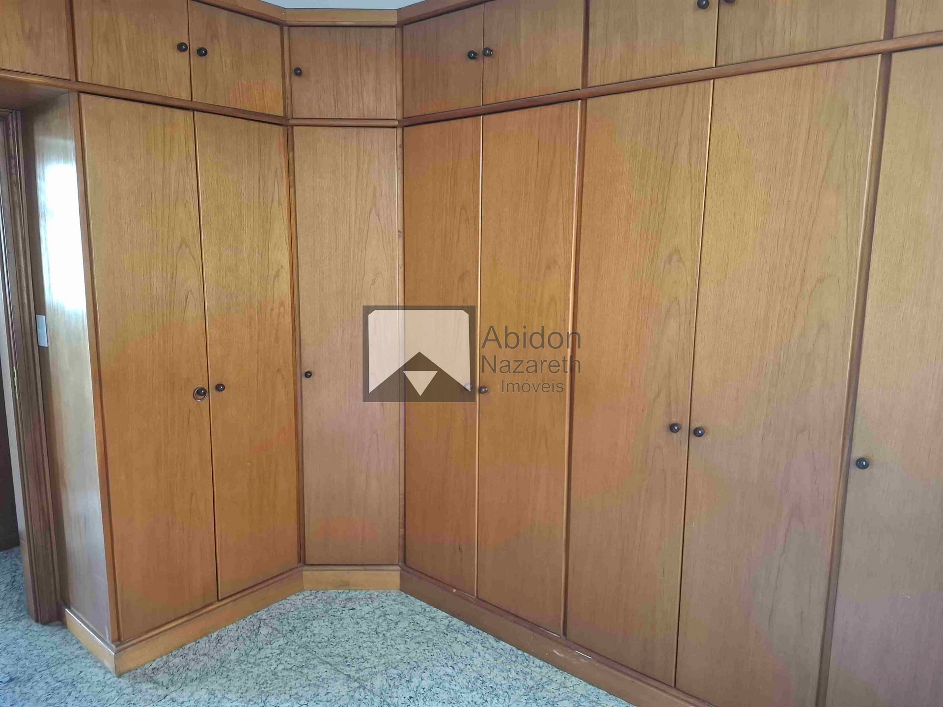 Apartamento à venda com 3 quartos, 110m² - Foto 19