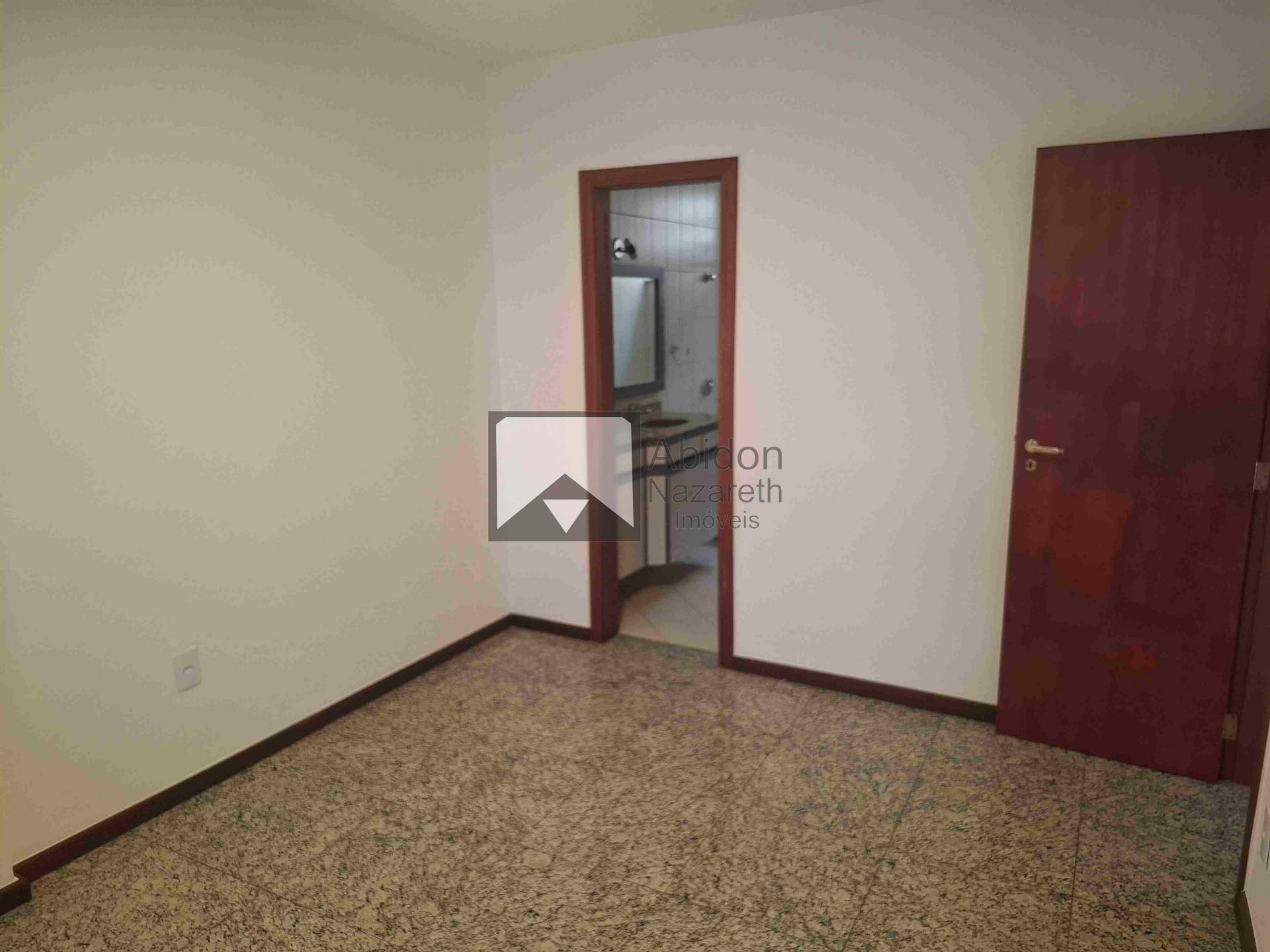 Apartamento à venda com 3 quartos, 110m² - Foto 24