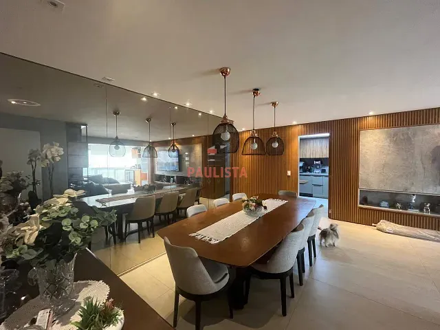 Apartamento 3 quartos e 5 banheiros, à venda ou para alugar, no bairro Vila Gumercindo em São Paulo