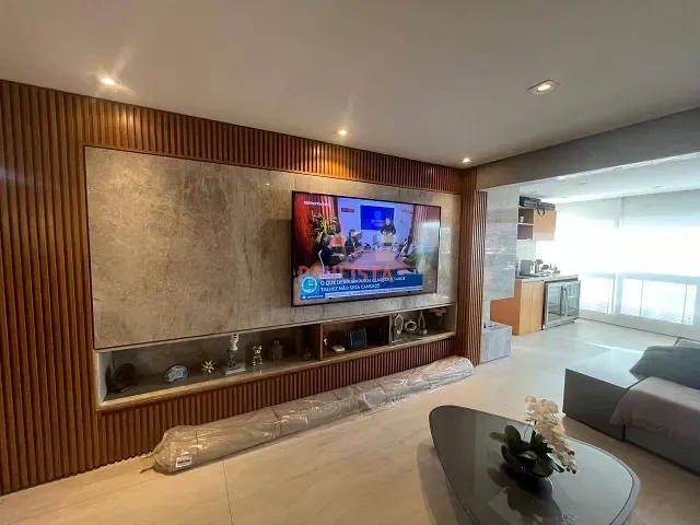 Apartamento 3 quartos e 5 banheiros, à venda ou para alugar, no bairro Vila Gumercindo em São Paulo