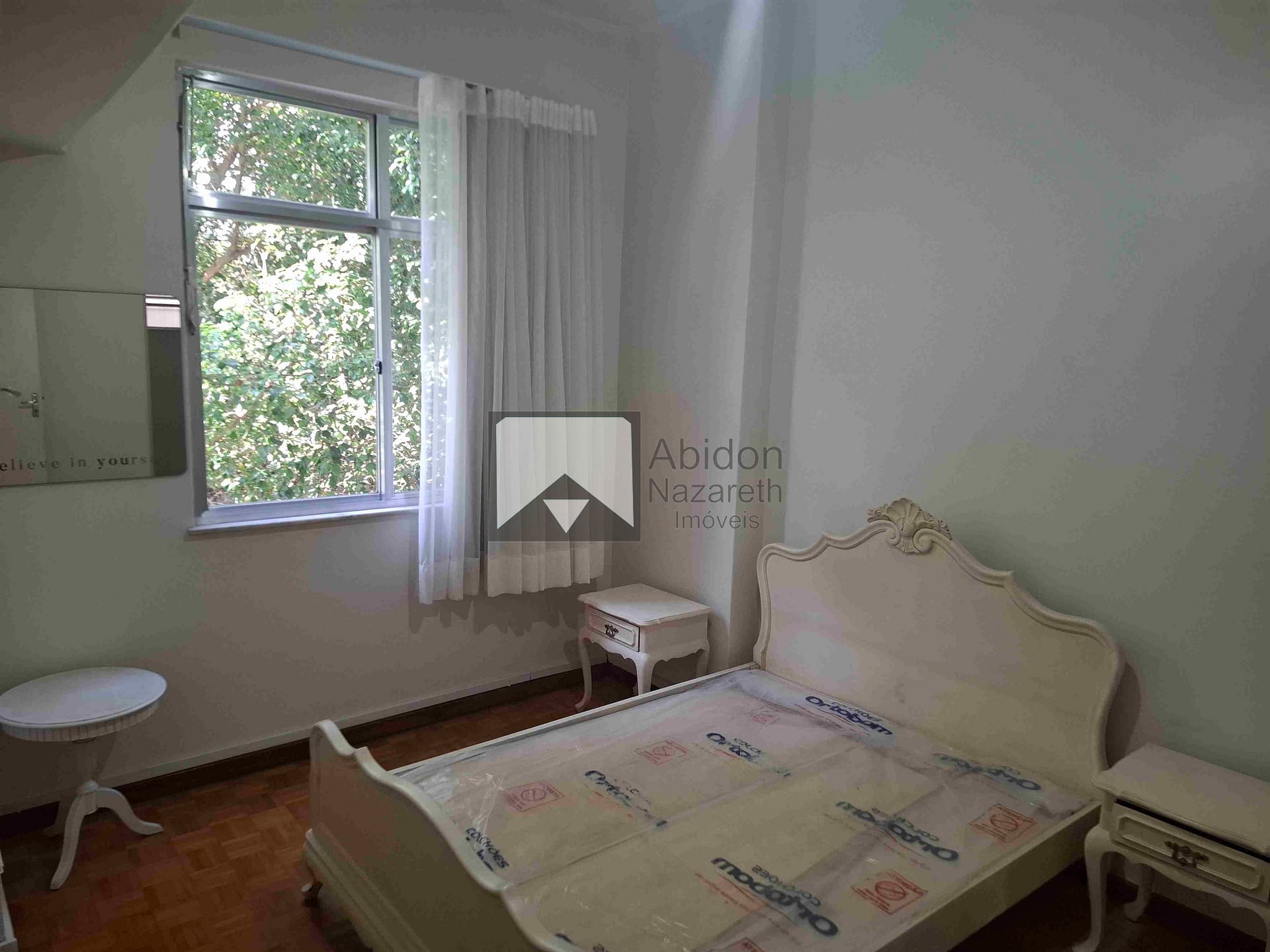 Apartamento à venda com 2 quartos, 75m² - Foto 12