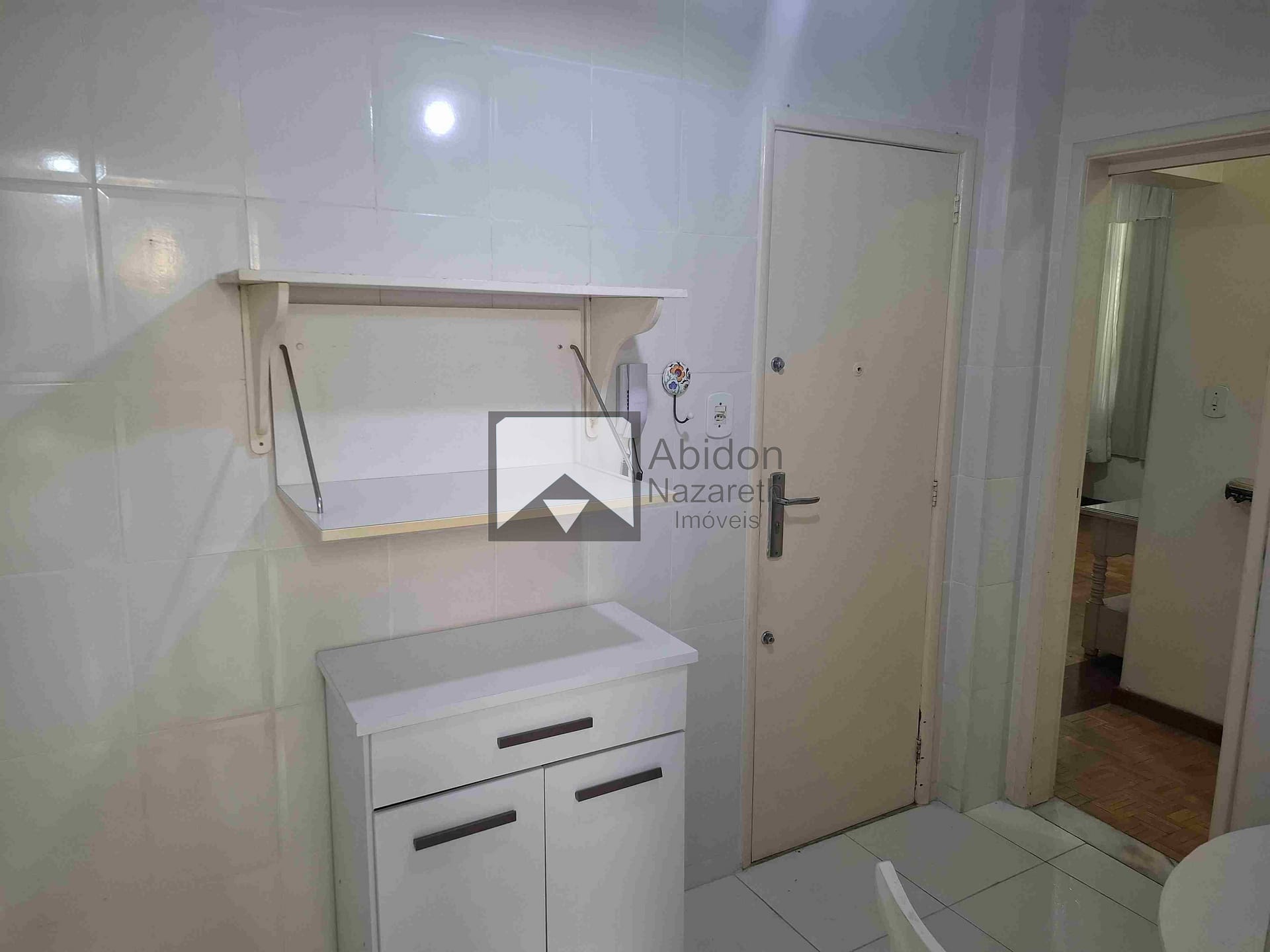 Apartamento à venda com 2 quartos, 75m² - Foto 20