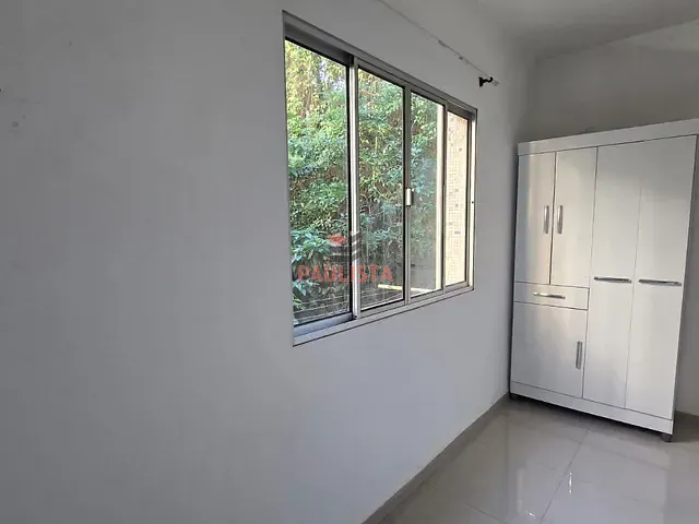 Apartamento 1 quarto e 1 banheiro, à venda, no bairro Itararé em São Vicente