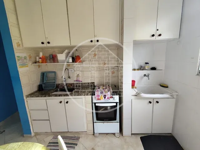 Apartamento com 46m² 2 quartos e 1 banheiro, à venda, no bairro Vila Ac em Mongaguá