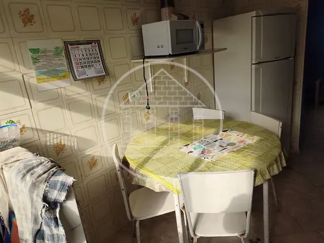 Apartamento com 46m² 2 quartos e 1 banheiro, à venda, no bairro Vila Ac em Mongaguá