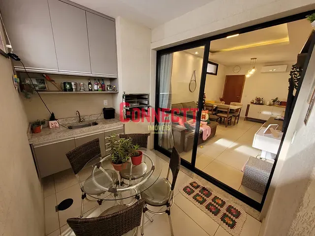 Apartamento 2 quartos e 2 banheiros, à venda, no bairro Jardim Botânico em Ribeirão Preto