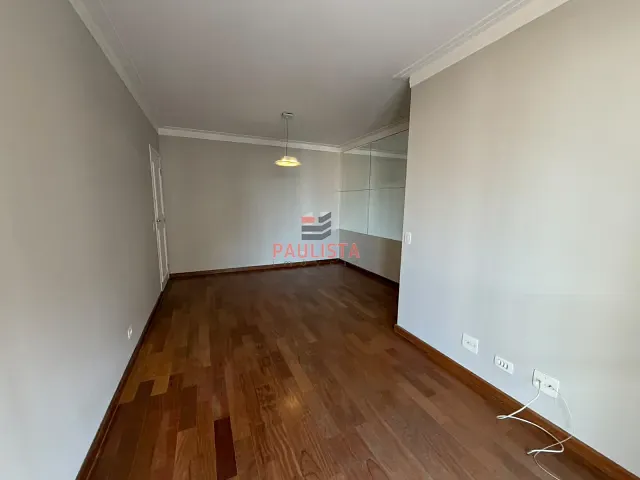 Apartamento com 70m² 2 quartos e 2 banheiros, para alugar, no bairro Chácara Inglesa em São Paulo