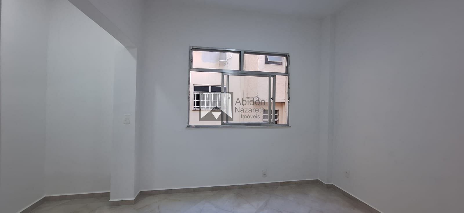 Apartamento à venda com 2 quartos, 95m² - Foto 5