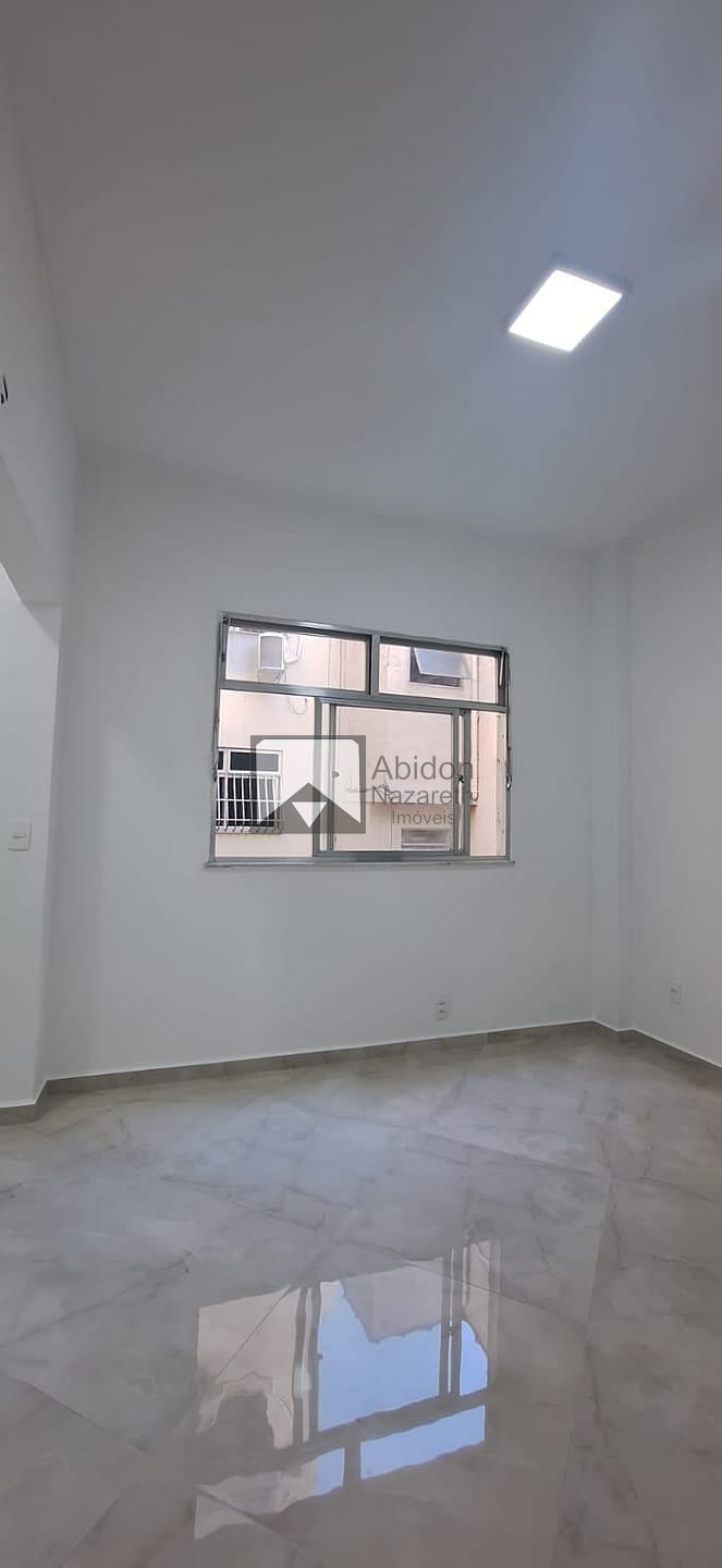 Apartamento à venda com 2 quartos, 95m² - Foto 7