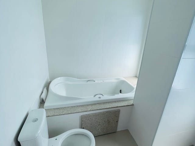 Apartamento com 159m² 4 quartos e 5 banheiros, à venda, no bairro Vila Aviação em Bauru
