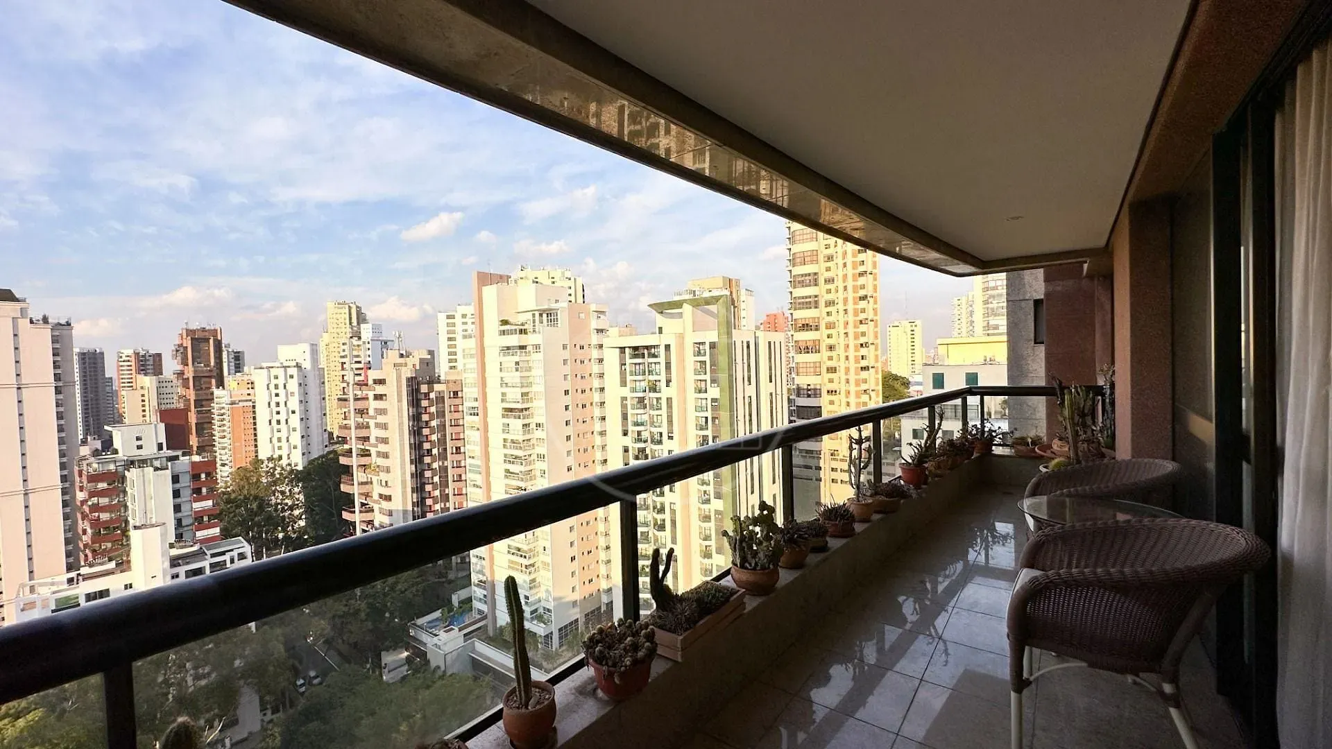 Apartamento, 3 quartos, 225 m² - Foto 4