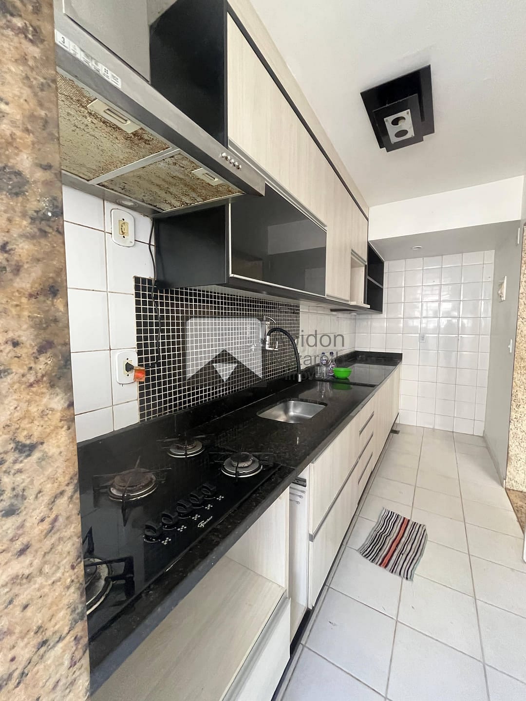 Apartamento à venda com 2 quartos, 55m² - Foto 3