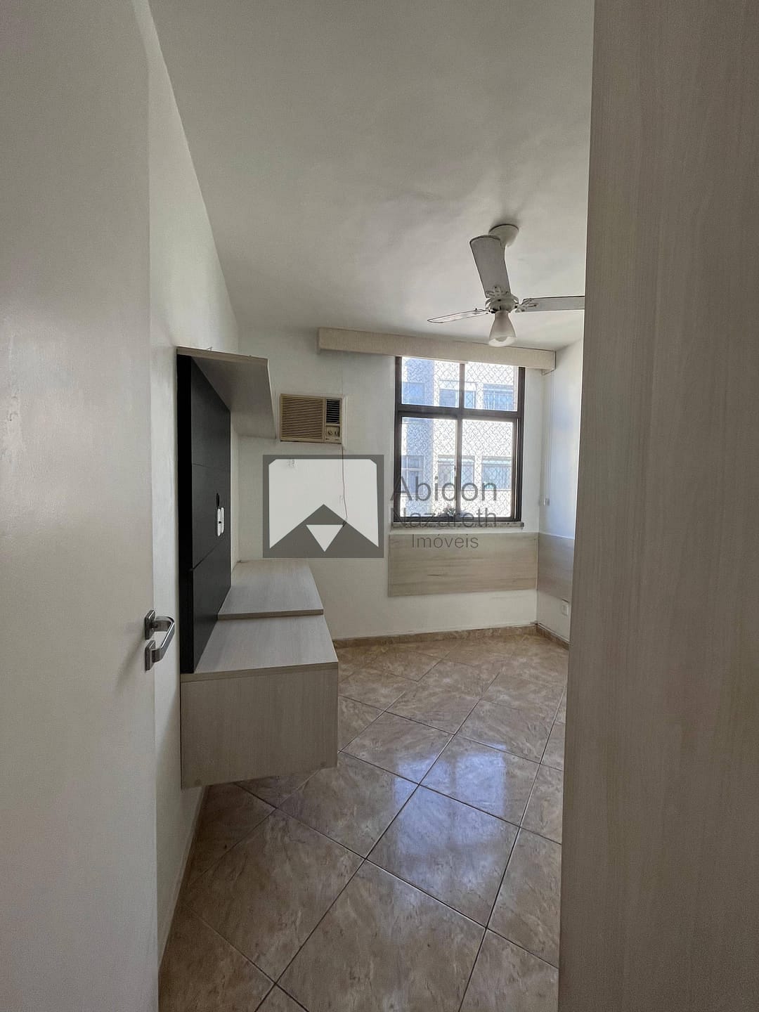 Apartamento à venda com 2 quartos, 55m² - Foto 7