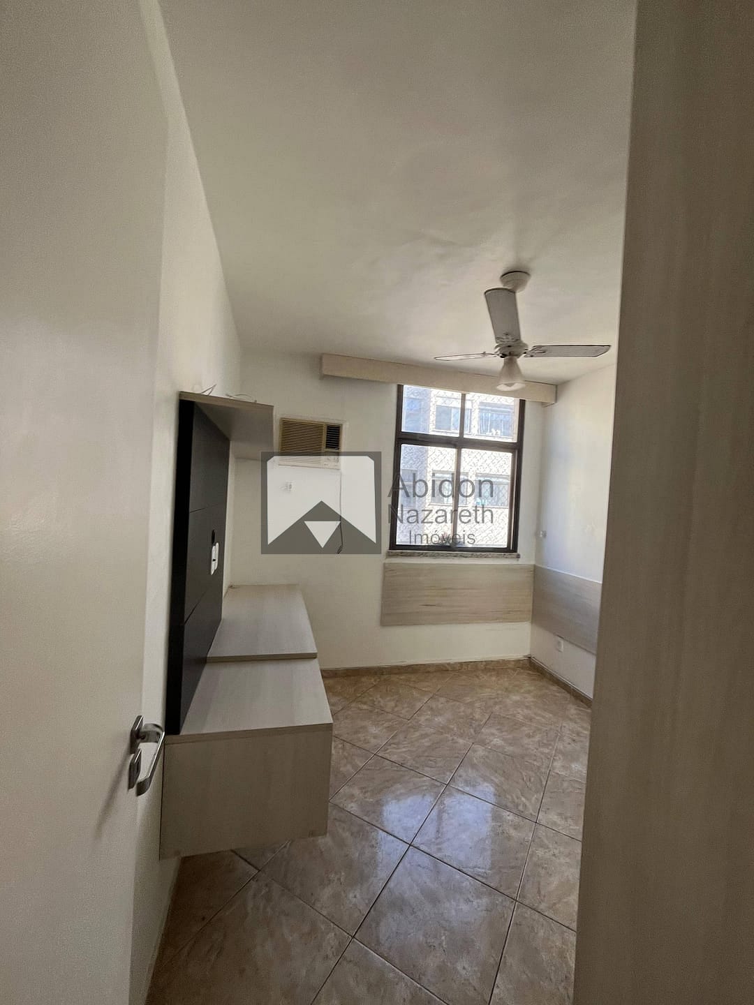 Apartamento à venda com 2 quartos, 55m² - Foto 9