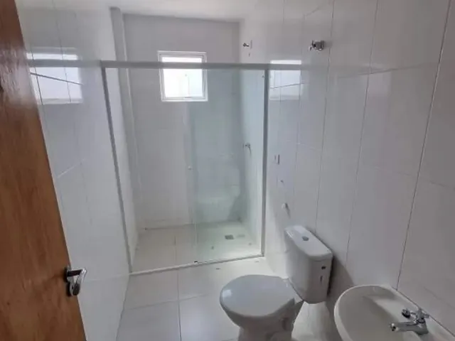 Apartamento com 73m² 2 quartos e 1 banheiro, para alugar, no bairro Centro em Curitiba
