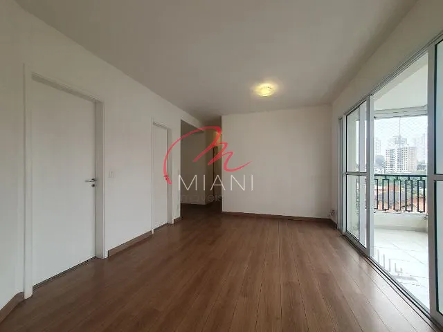 Apartamento 3 quartos e 2 banheiros, para alugar, no bairro Vila Sônia em São Paulo