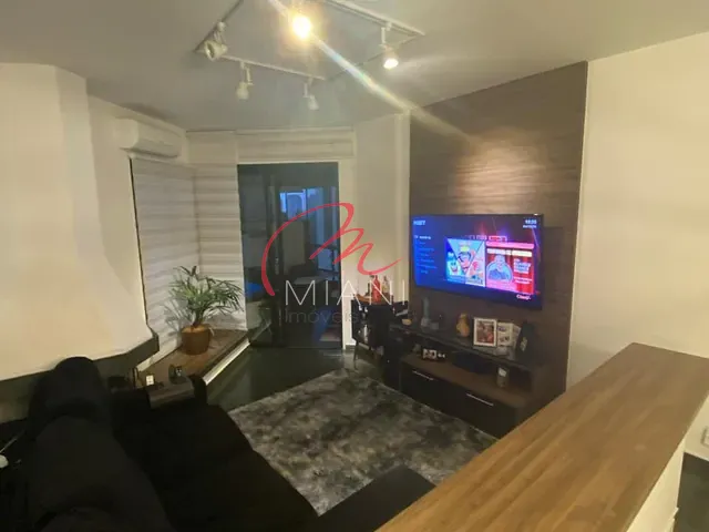 Apartamento 1 quarto e 2 banheiros, à venda, no bairro Vila Suzana em São Paulo