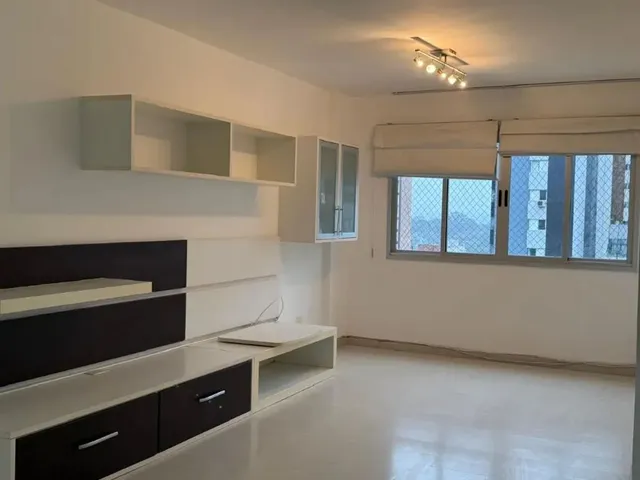 Apartamento 3 quartos e 2 banheiros, à venda, no bairro Bigorrilho em Curitiba