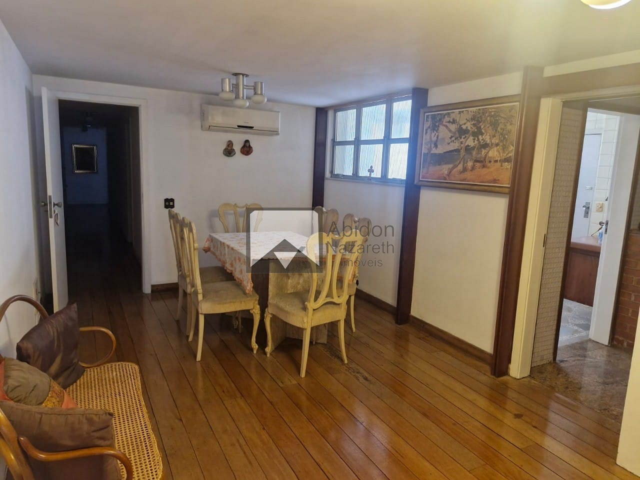 Apartamento à venda com 4 quartos, 220m² - Foto 10