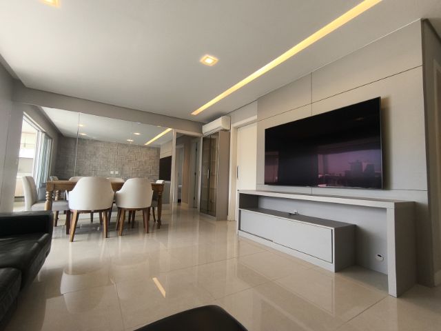 Apartamento 3 quartos e 4 banheiros, para alugar, no bairro Gleba Fazenda Palhano em Londrina