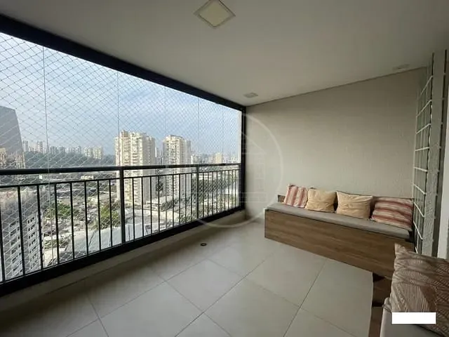 Apartamento 2 quartos e 1 banheiro, à venda ou para alugar, no bairro Santo Amaro em São Paulo