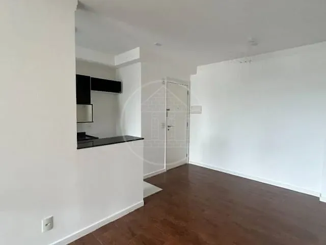 Apartamento 2 quartos e 1 banheiro, à venda ou para alugar, no bairro Santo Amaro em São Paulo