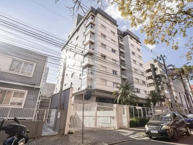Apartamento 1 quarto e 1 banheiro, para alugar, no bairro Centro em Curitiba