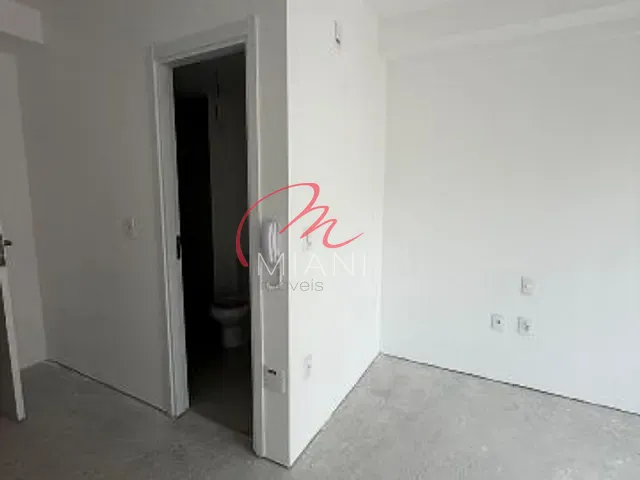 Apartamento 1 quarto e 1 banheiro, à venda, no bairro Vila Nova Conceição em São Paulo