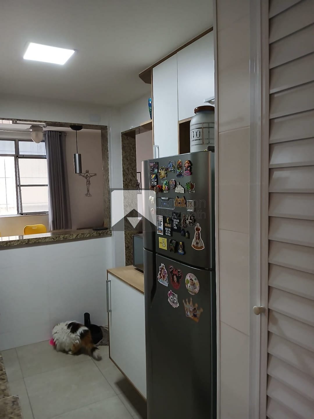 Apartamento à venda com 2 quartos, 70m² - Foto 2