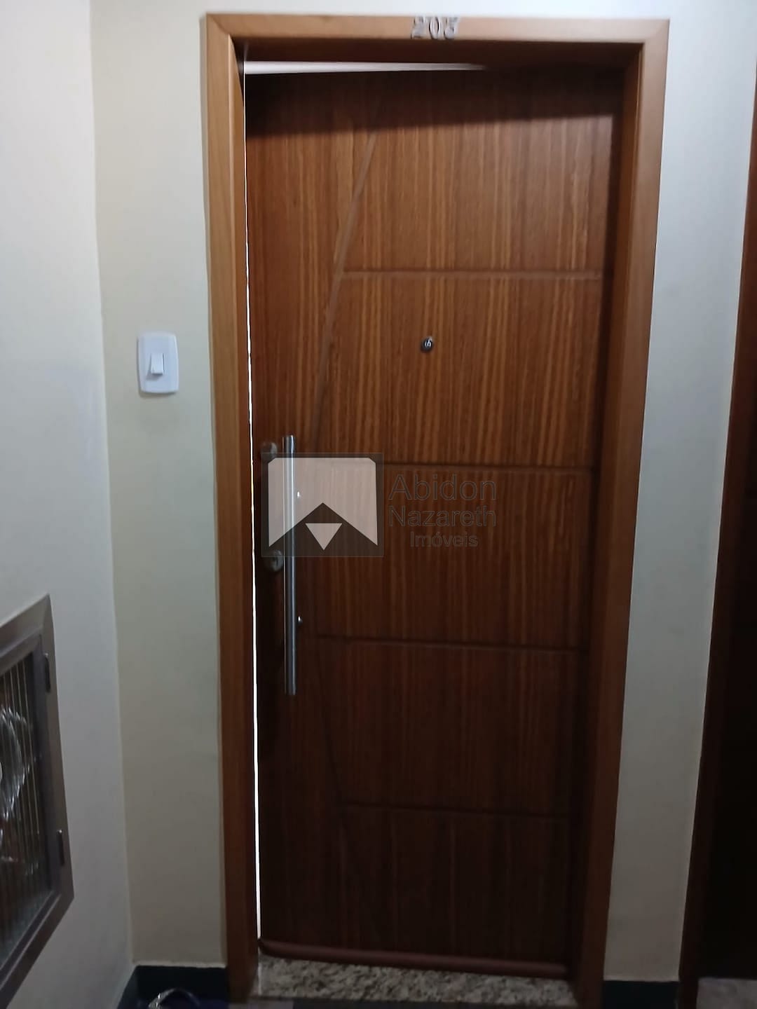 Apartamento à venda com 2 quartos, 70m² - Foto 5