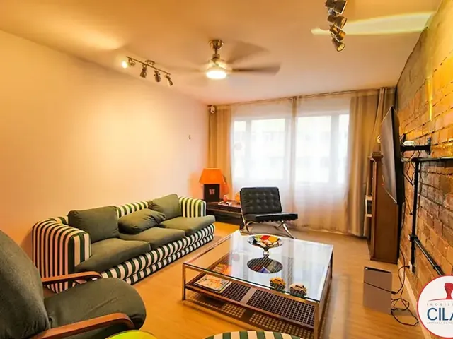 Apartamento 3 quartos e 2 banheiros, à venda, no bairro Centro em Curitiba