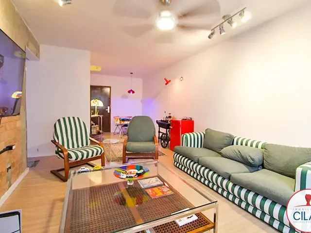 Apartamento 3 quartos e 2 banheiros, à venda, no bairro Centro em Curitiba