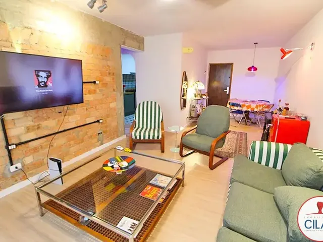 Apartamento 3 quartos e 2 banheiros, à venda, no bairro Centro em Curitiba