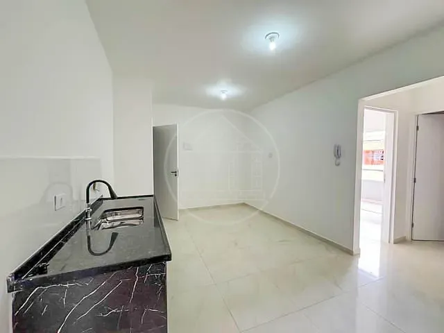 Apartamento 2 quartos e 1 banheiro, para alugar, no bairro Jardim Quarto Centenário em São Paulo