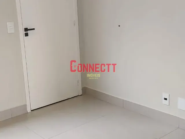 Apartamento 2 quartos e 1 banheiro, à venda, no bairro Jardim Interlagos em Ribeirão Preto