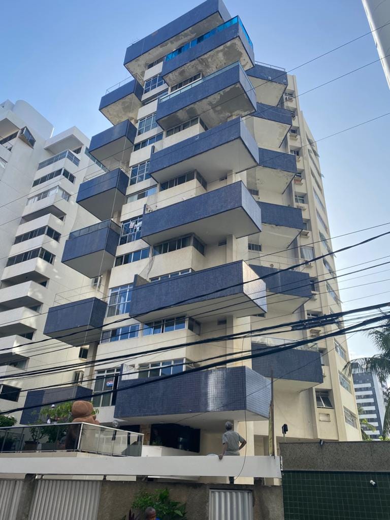 Apartamento, 3 quartos, 192 m² - Foto 1