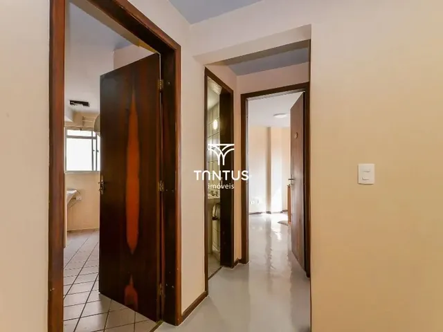 Apartamento 2 quartos e 1 banheiro, para alugar, no bairro Alto da Glória em Curitiba