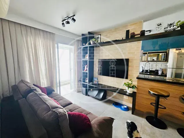 Apartamento 2 quartos e 2 banheiros, à venda ou para alugar, no bairro Sabará em São Paulo