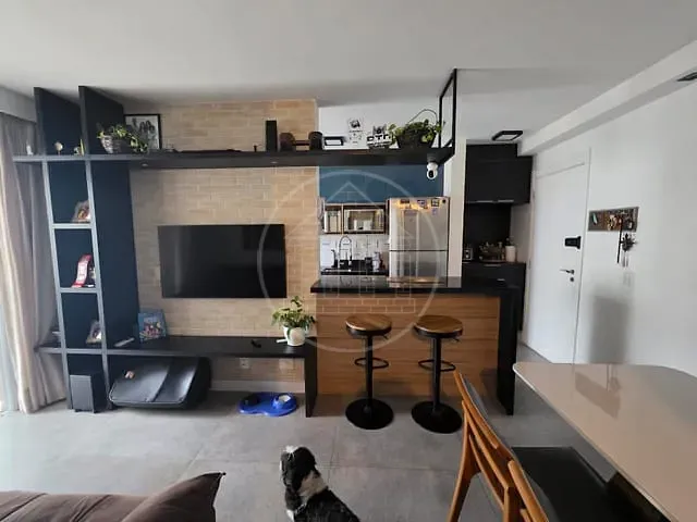 Apartamento 2 quartos e 2 banheiros, à venda, no bairro Vila Isa em São Paulo