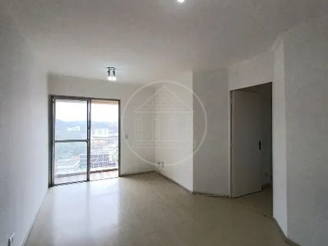 Apartamento 3 quartos e 3 banheiros, para alugar, no bairro Vila Sofia em São Paulo