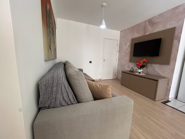 Apartamento 3 quartos e 2 banheiros, para alugar, no bairro Terra Bonita em Londrina