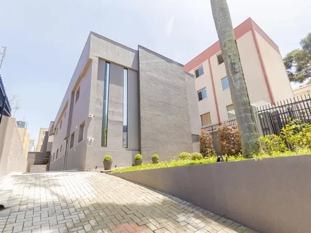 Apartamento 1 quarto e 1 banheiro, para alugar, no bairro Bigorrilho em Curitiba