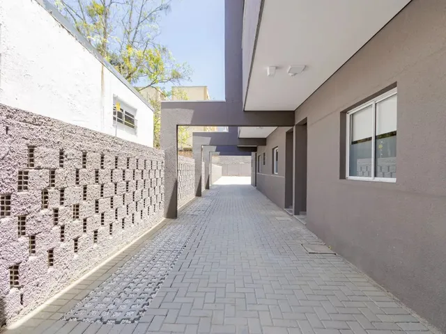 Apartamento 1 quarto e 1 banheiro, para alugar, no bairro Bigorrilho em Curitiba