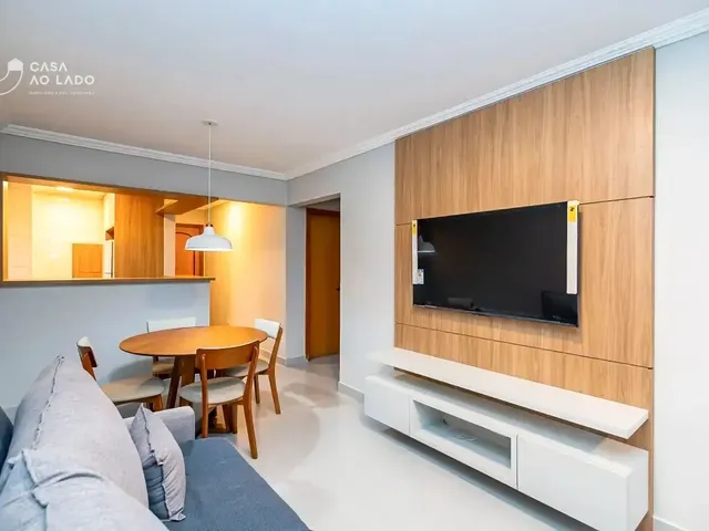 Apartamento 2 quartos e 1 banheiro, para alugar, no bairro Bigorrilho em Curitiba