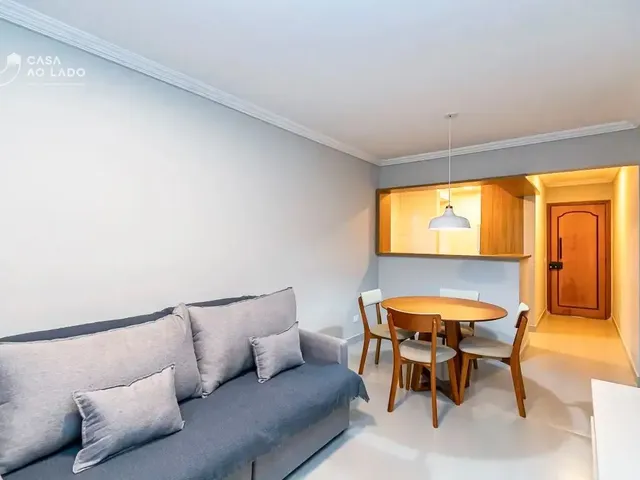 Apartamento 2 quartos e 1 banheiro, para alugar, no bairro Bigorrilho em Curitiba