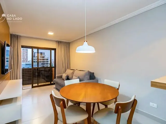 Apartamento 2 quartos e 1 banheiro, para alugar, no bairro Bigorrilho em Curitiba